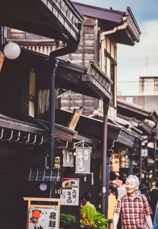 三分文艺，七分清新的国度，走进真实的霓虹国