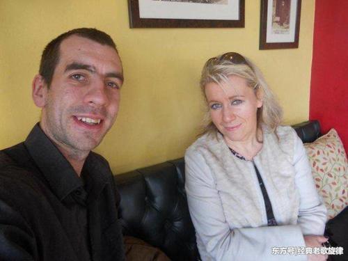 英国胖妞体重305斤，因太胖被人嘲笑，怒减180斤，变成美女