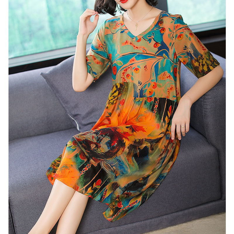 大屁股女人，紧身衣别穿!瞧，穿松垮裙，洋气又迷人，太显瘦了