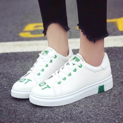 老婆从不穿高跟鞋，这次我给买了两双高跟单鞋，哇穿上太有女人味