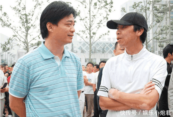 冯小刚发长文回应小崔: 就冲你骂徐帆这一条, 我就应该撕了你的脏