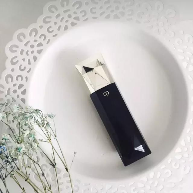 砸锅卖铁也要剁的热门口红，少买一支我吃不下饭!