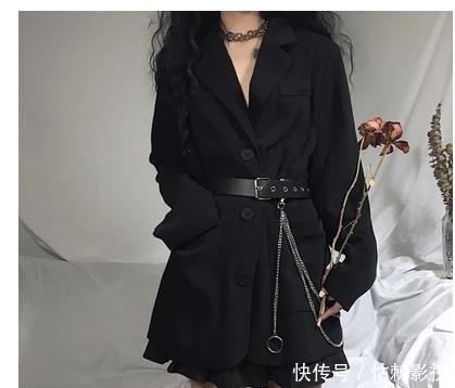  「安排」分享一波高级又百搭的早春西装外套，快快安排起来吧