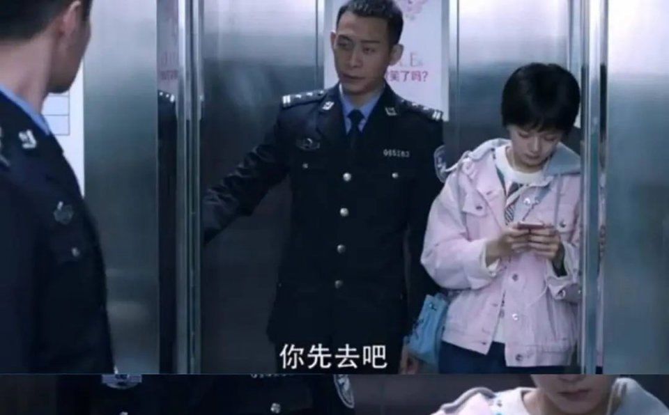  『独自』《重生》男二逆袭男一？秦驰连躺五集，路铭嘉独自破案抢尽风头