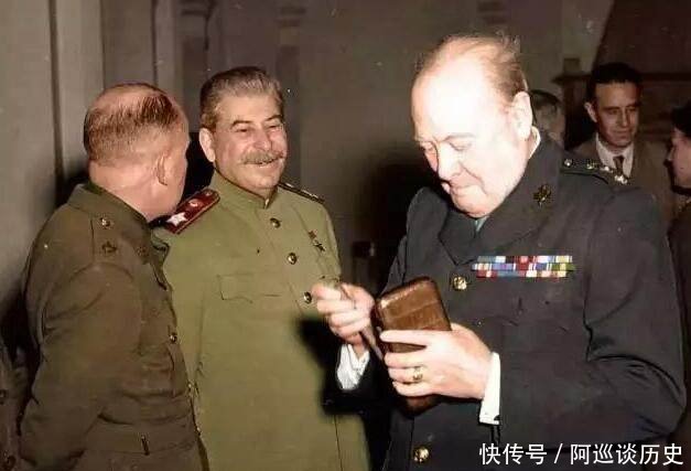 6张经典的彩色老照片，每一张背后都有不平凡的故事