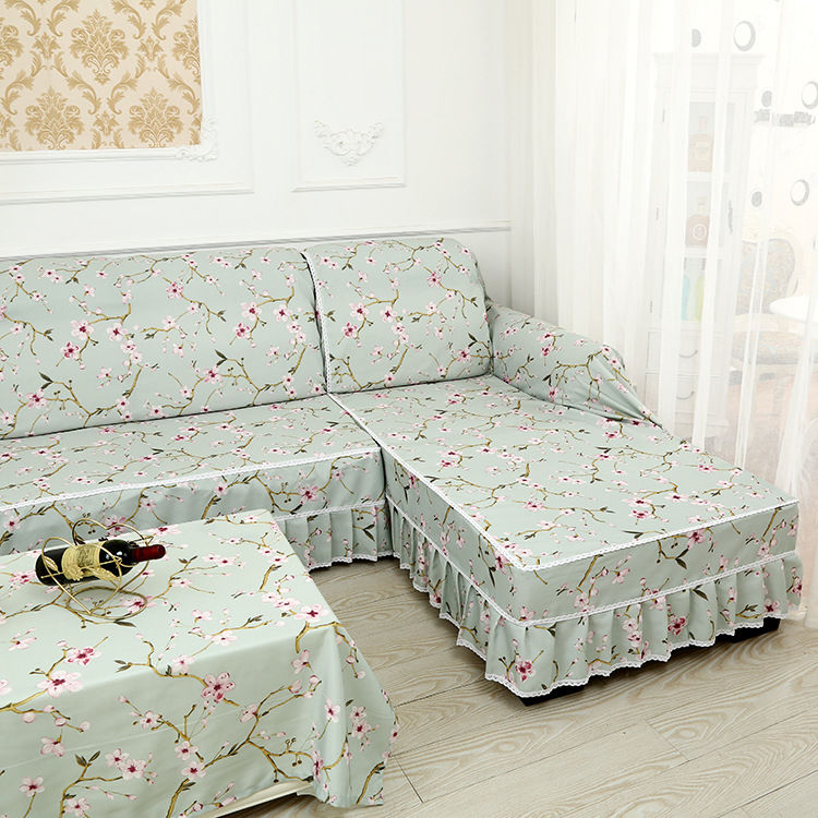 别傻傻用床布盖沙发，太土了!如今流行这样的新花样，耐用还美观