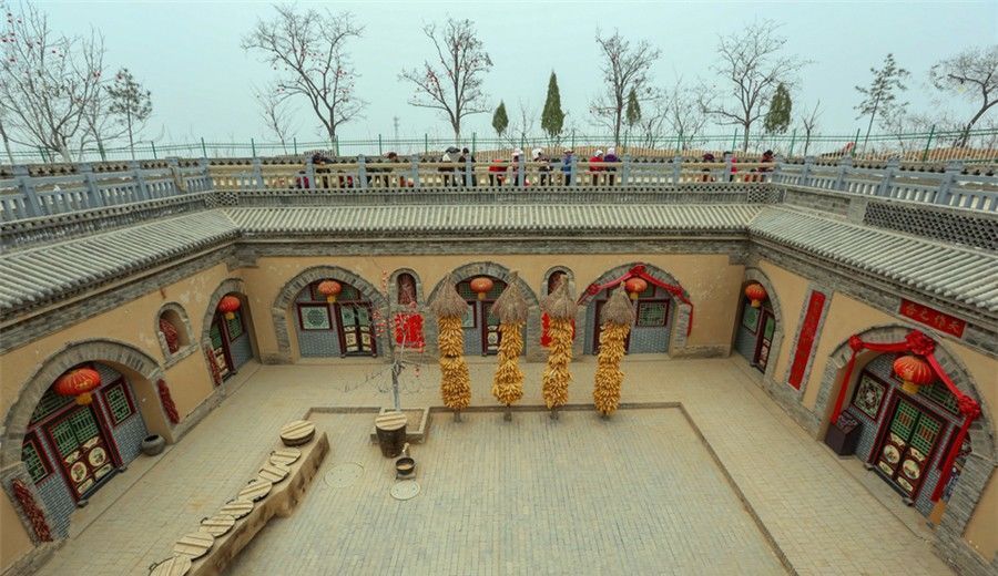 中国最怪的三个村子,一个升上天空,那个钻入地里,还有一个鬼村