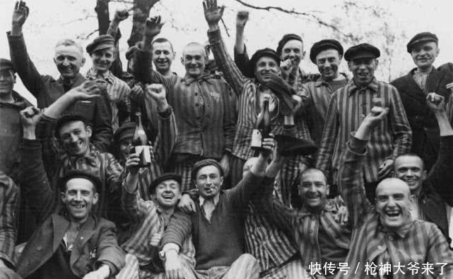 美国士兵首次解放纳粹集中营时看到了什么?机