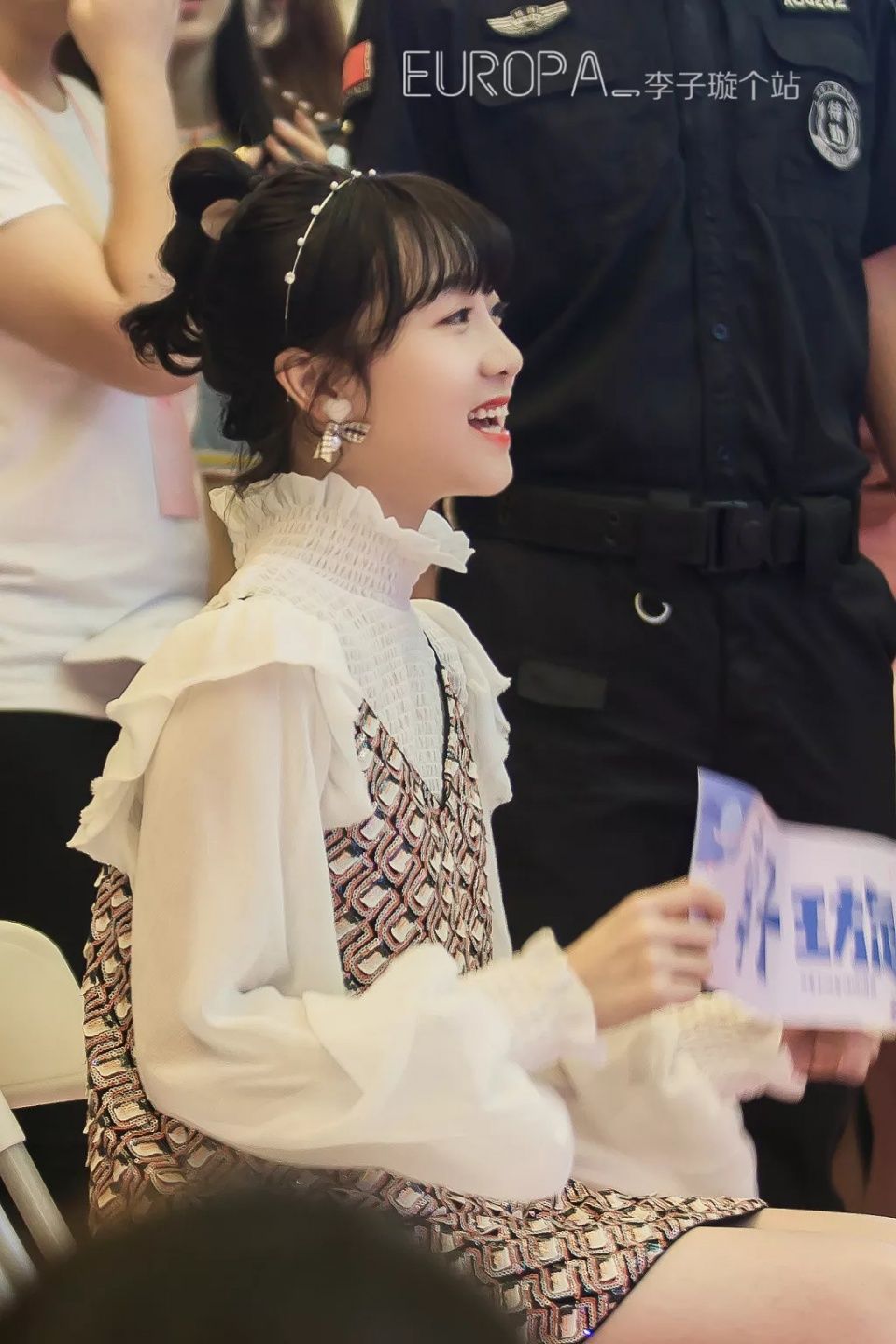 吊带裙真的百搭又好看