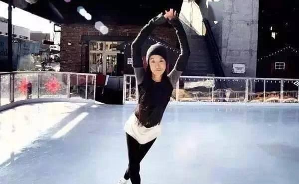  『婚纱』这个岁数的她保养逆天了....