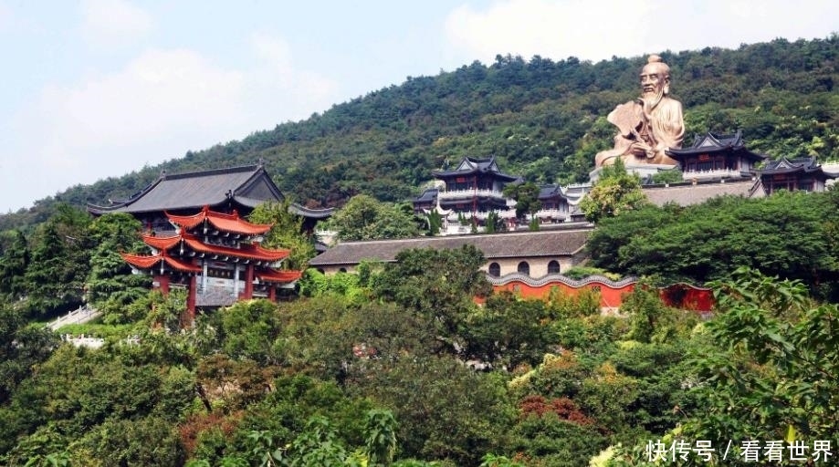  「圣地」茅山没有奇门异术，不过却真是道教圣地，现实的茅山在