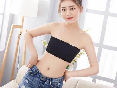 薄款透彻的衣服要穿什么内衣,才不会让这个夏季成为尴尬!