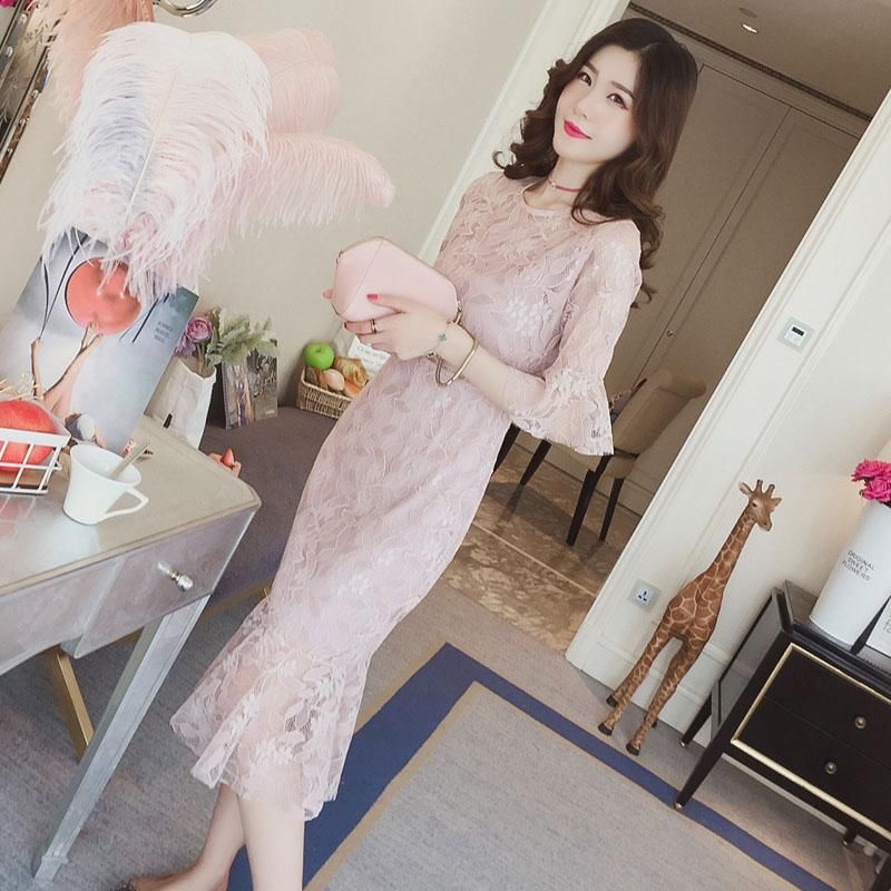 还有一种裙叫鱼尾裙，让你轻松穿出s型，搭高跟鞋显高显瘦美爆了