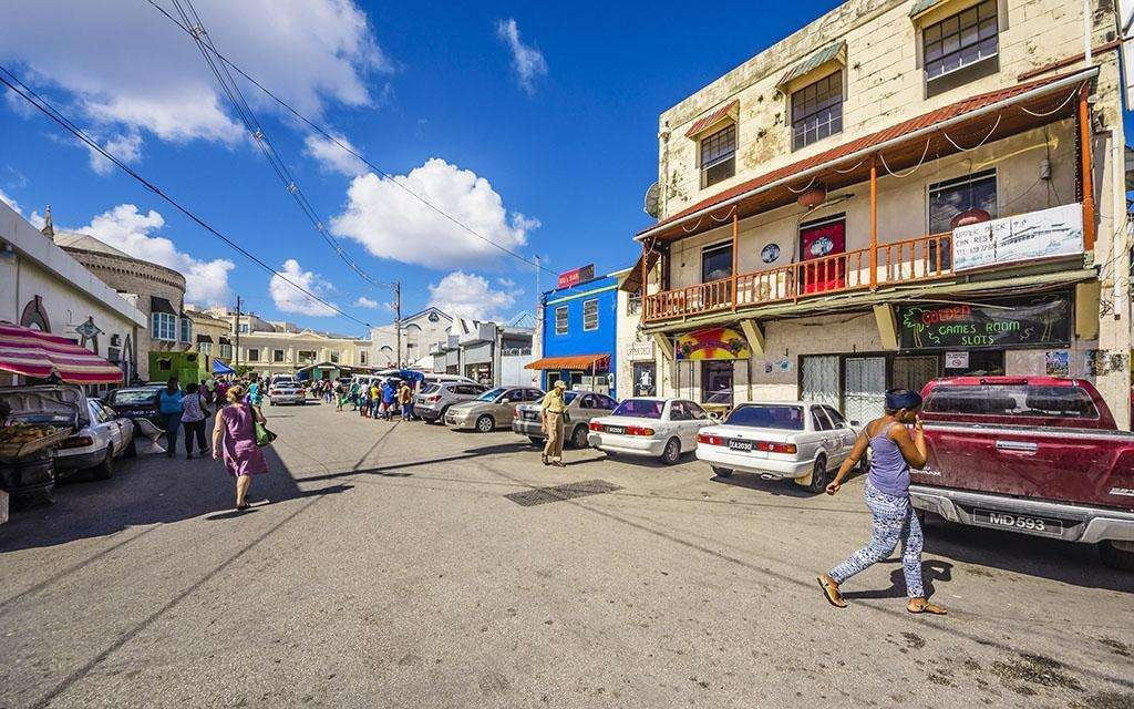 世界唯一黑人发达国家：全国80%黑人，却与韩国一同成发达国家