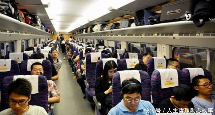  高铁@国内有条“难受”的高铁线路：车外经常漆黑一片，全程手机