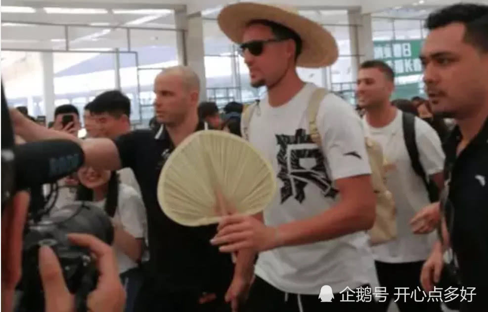 克莱汤普森中国之艰难行,济南遇暴雨,太原遭