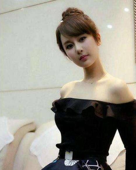 杨紫深夜发4字秒删误解要分手，隔天分手消息成真，张雪迎躺枪