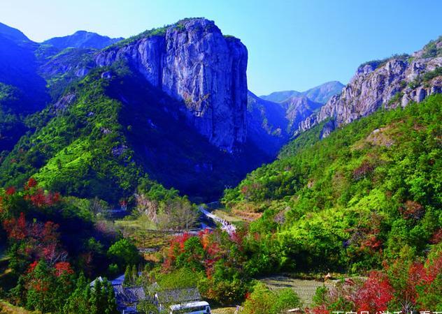 这三座大山让旅途更有意味，壮丽景色与云海，有说不尽的美妙