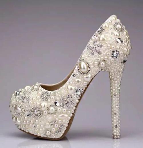 婚鞋get√，伴你走上红毯的那一天！