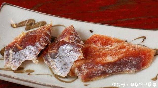 『品尝』在日本百年老字号“金大亭”品尝正宗北海道乡土料理“石狩锅”