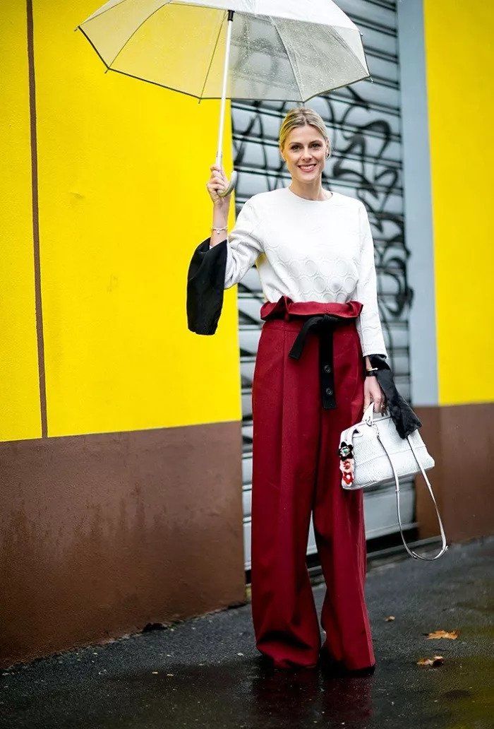 吊打阔腿裤，秒杀牛仔裤，这条裤子才是今秋最火!!!