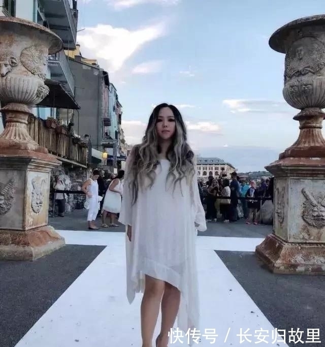 『感觉』46岁张惠妹近照胖至200斤,胖成大妈原因让经纪人都感觉无奈