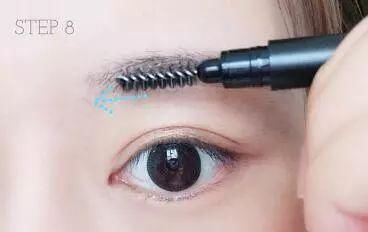 有颜值有身材有爱情，31岁的军嫂张馨予这次赢了