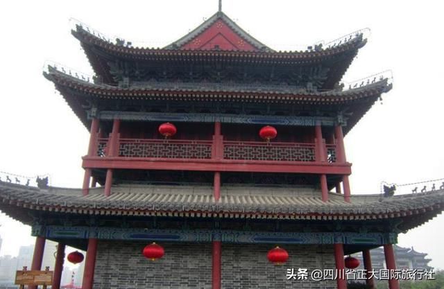 国内最大的古城墙，走一圈要4个小时，共有18个城门