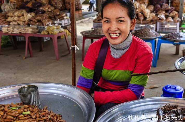 网友：在柬埔寨旅游，厕所里没有纸我忍了，给个冲水喷头什么意思