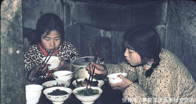为什么人们怀念八十年代而不是七十年代，几张老照片告诉你原因