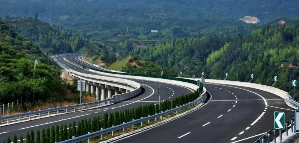 广东将扩建一条8车道高速，全长146公里，为沿路城市带来机遇