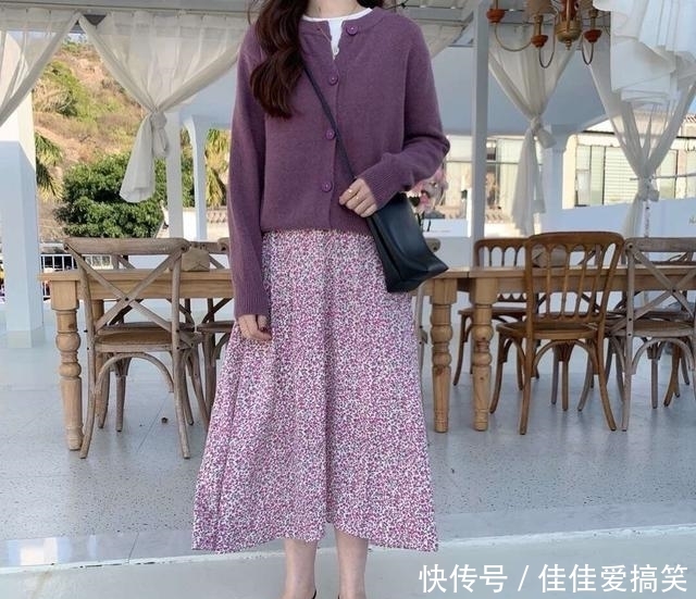  『容错过』泫雅、Jennie都在穿的紫色系穿搭，时尚大气，气质女孩不容错过