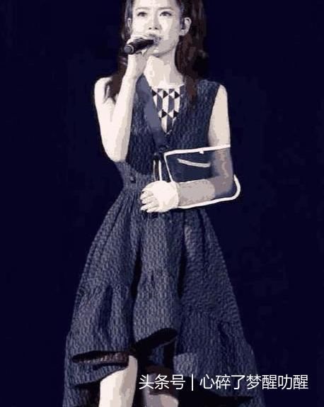 看了戚薇的腿，男人都要怀疑人生，网友：幸好嫁给外国人