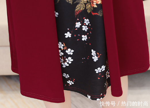 中秋节回老家,给52岁妈妈买这几款女装,穿上端庄典雅显年轻