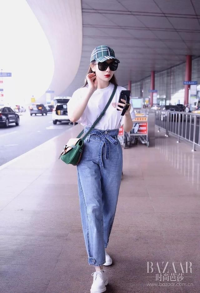 撑伞嫌费劲?时髦女防晒都选择戴这顶洋气的帽子!