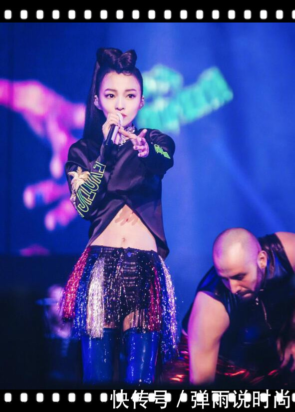 张韶涵演唱会上的6套造型很惊艳 但也是这6种发型毁了形象