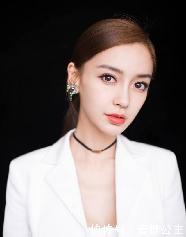  #苹果肌#女生脸上拥有这3个特征，是典型的＂抗老脸＂，年纪越大越耐看哦