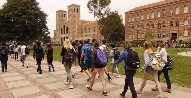 「LA」“我在加州大学LA分校的第一个学期被虐成狗,都是坑啊!”