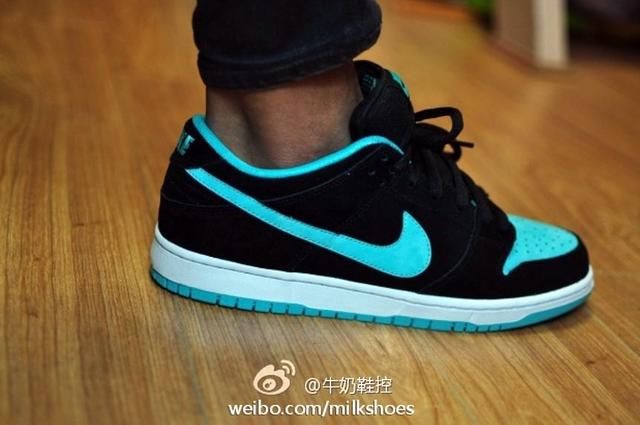  「球鞋」一万块买Dunk是不是智商税？好穿不贵的Dunk都推荐给你