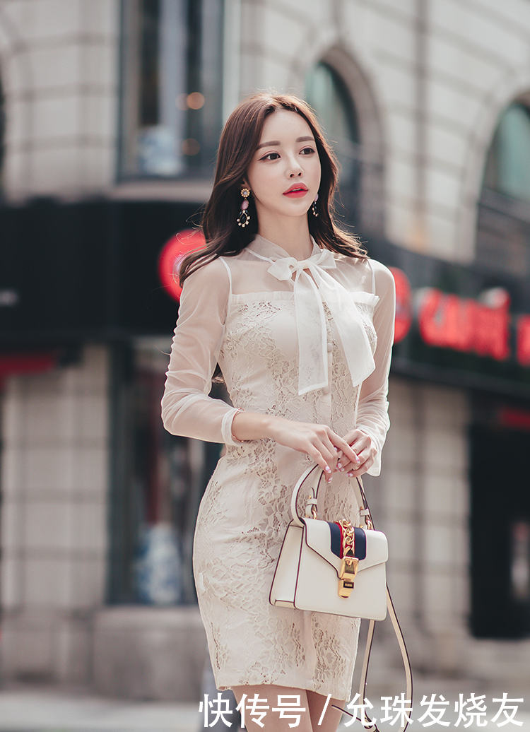 孙允珠塞纳河畔娇美刺绣淑女包臀裙