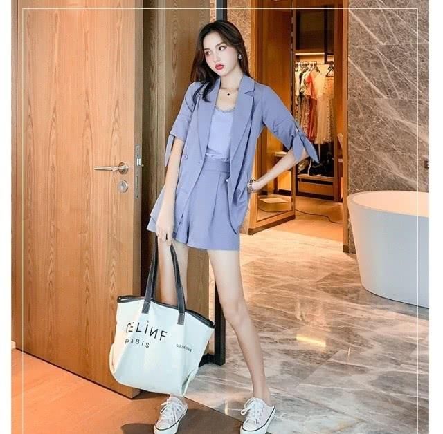 『翻天』今春另类西装套装美翻天了,谁穿谁美