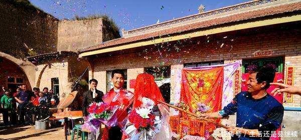 农村俗语“坟后山出头, 家败人丁绝”, 什么意思, 有何讲究