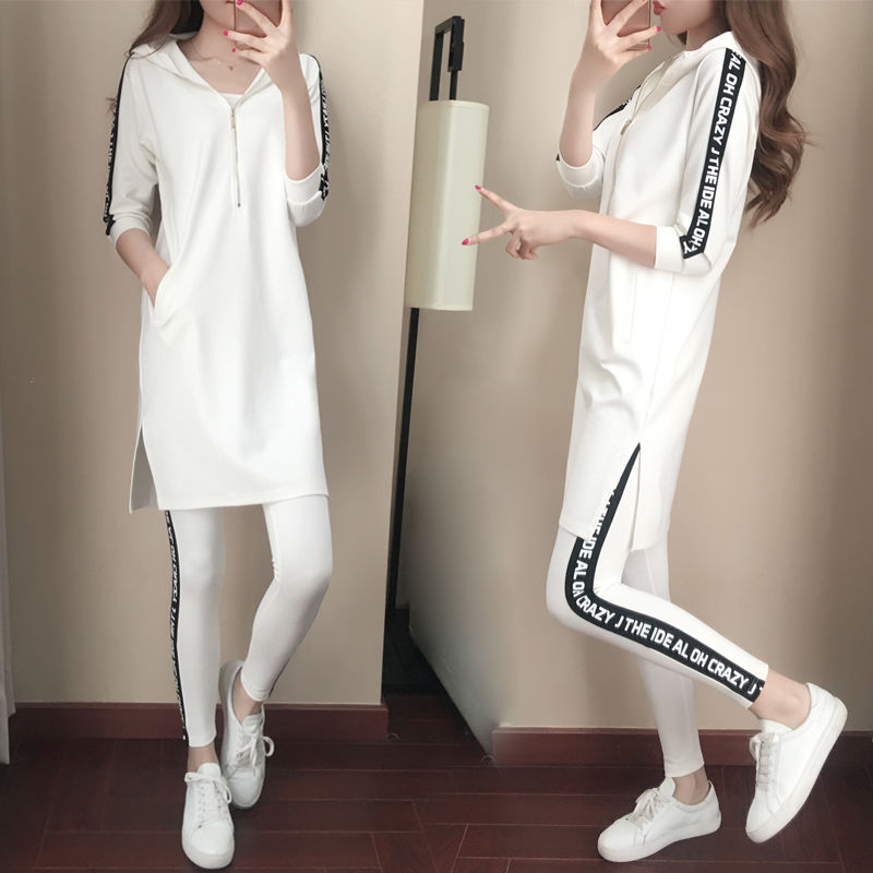 微胖有小肚子的我，出门从不穿裙!只穿显瘦欧货套装，时髦到炸