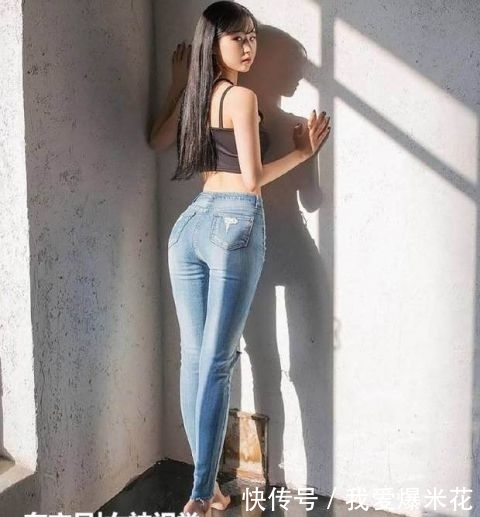  优雅■颜值满分的牛仔裤美女，穿出时尚女神范儿！