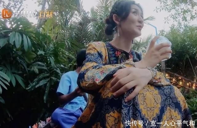 #现学现卖#魏大勋说谢娜变脸快,谢娜“神回怼”,魏大勋现学现卖反应挺快