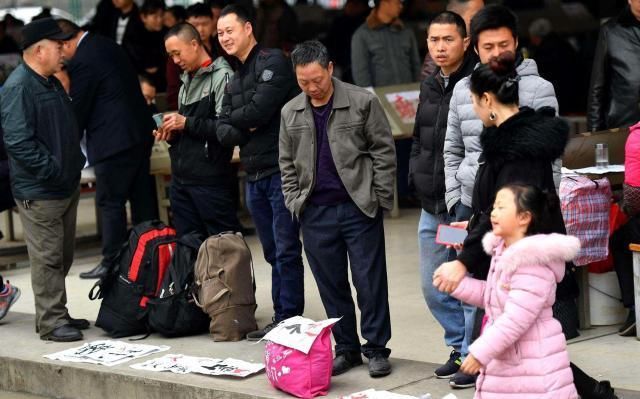 农村65-75后的要留意，未来要面对1个目标，3个难题，人人逃不掉