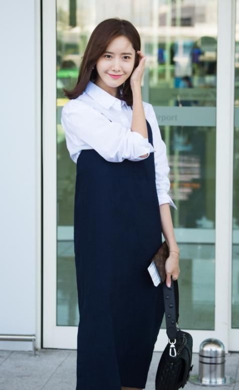 热巴、林允儿同穿吊带裙，虽都是90后女星，画风差距竟不是一般大