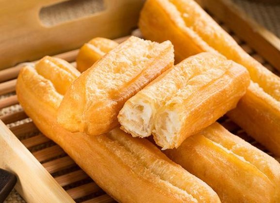 常见@这三种是“升糖王”,老年人再戒不掉,打多少胰岛素都无济于事!
