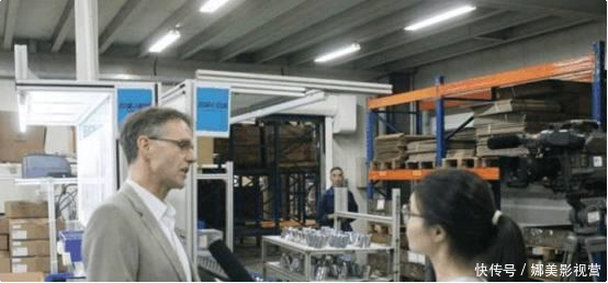  我国：德国网友热议：中国到底有多发达？看来过中国的德国人怎