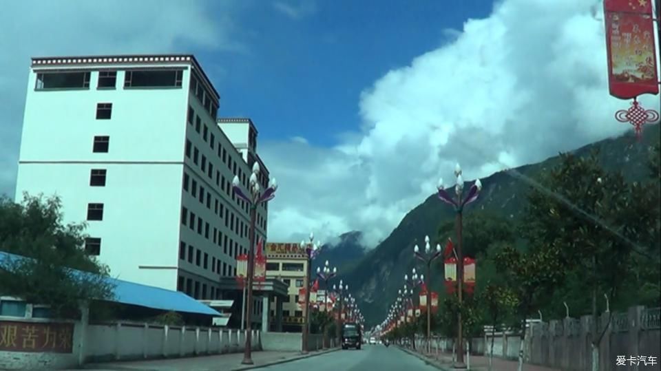 带着年迈父母去西藏，单车自驾奇骏，川进青出，13天7000公里~